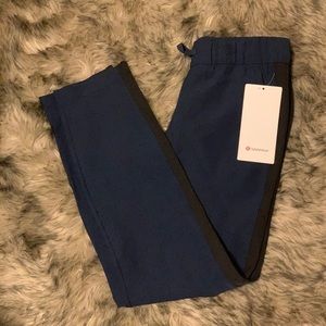 NWT Lululemon On The Fly Woven Track Stripe Pant